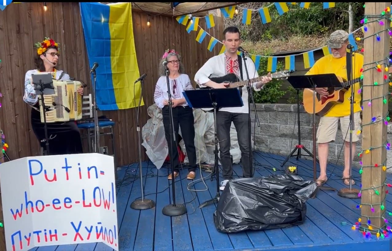 Red Kalyna ... Wilmington Ukrainian Festival!